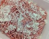 簡単★ソースも手製！パックデハンバーグ作り方1写真