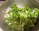 レタスと大根の胡麻油香るスープ作り方1写真