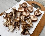 食物繊維たっぷり♪きのことツナのわかめごはん✨作り方1写真