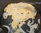 新玉ねぎとエビのキッシュグラタン作り方4写真