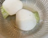 カブラとマッシュルームのバタースープ作り方1写真