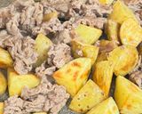 新じゃがと牛肉の焼肉のタレ炒め🥔🥩🔥作り方4写真