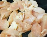 鶏肉のトマト缶炒め●ブロッコリー茎も活用作り方1写真