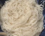 トマト缶と胡瓜とかまぼこ　そうめんパスタ作り方1写真