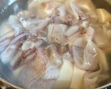 田舎料理*里芋とイカorタコの煮物作り方3写真