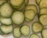 あともう一品に！わかめとタコのきゅうりの酢の物😋作り方2写真