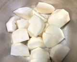 かぶと鶏ひき肉のコンソメ煮♪作り方1写真