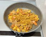 定番！オム焼きでない卵入り焼きそば😃作り方2写真