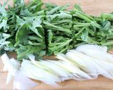 豚肉と春菊のサムジャン炒め作り方1写真
