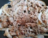 今夜の夕飯!簡単玉葱豚こま生姜焼き肉料理作り方4写真