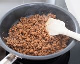 万能☆甘辛肉そぼろ【そぼろ丼・ビビンバ丼にも】作り方3写真