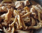 ご飯がススム♡豚こまきのこ炒め作り方4写真