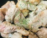 豚うで肉ブロックのサイコロステーキ作り方3写真