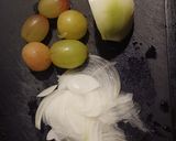 玉葱シャインマスカットとろろ昆布のマリネ作り方1写真