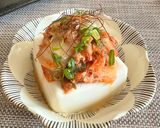 ごま油香るツナとキムチの冷やっこ作り方3写真