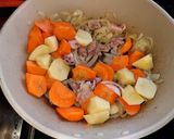 カレーのトッピングにスライスりんごの提案作り方1写真