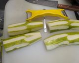 育ち過ぎた巨大キュウリは味噌漬けで作り方2写真