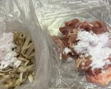 鶏とゴボウの甘辛和え☆作り方2写真