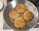 ビッグ鶏メンチカツバーガー作り方2写真