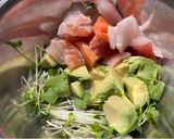 かき醤油を使ったアボガドと海鮮のサラダ作り方4写真