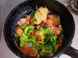 白菜と豚バラ肉のオイスターソース炒め