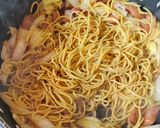 白菜とソーセージと卵の焼きそば作り方4写真