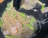 海老とアスパラの柚子胡椒ワンパンパスタ作り方4写真