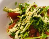 プチトマトと豆苗の時短マヨかけサラダ作り方1写真