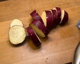 鶏肉とさつまいもの甘辛炒め作り方1写真