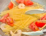 ワンパンで簡単！生トマトのクリームパスタ作り方3写真