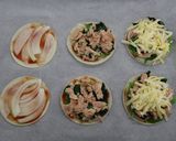 たまねぎたっぷり餃子の皮のピザ作り方3写真
