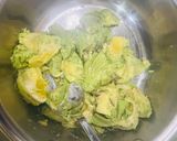 🥑アボカドと酒盗を和えて味付け海苔乗っけ作り方2写真