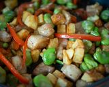 豚肉とじゃがいも・そら豆の中華炒め作り方8写真