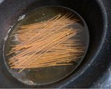 カリカリおつまみパスタ🍝作り方1写真