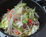 カット野菜で辛ソース焼きそば：個人用覚書作り方3写真