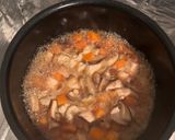 ご飯が進む！鶏肉・人参・椎茸の煮物作り方4写真