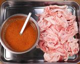 うま辛やみつき味噌ダレ豚もやし炒め定食🍚作り方1写真