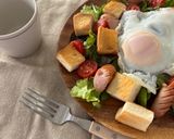 朝食にバランスよくとれる！パンサラダ作り方5写真