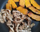 簡単夕飯！かぼちゃと舞茸の甘辛炒め作り方6写真