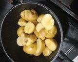 すき焼きのタレで簡単新じゃが子イモの煮物作り方1写真
