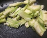 エコ副菜🥦ブロッコリーの茎【簡単きんぴら風】節約作り方1写真