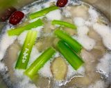 優しいスープ♪おうちで参鶏湯作り方2写真