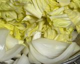 春野菜の回鍋肉を葛切りにかけて作り方2写真