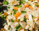 野菜ストックからの五目チャーハン作り方1写真