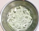 副菜に☆大根人参玉ねぎと油揚げの酢の物作り方2写真