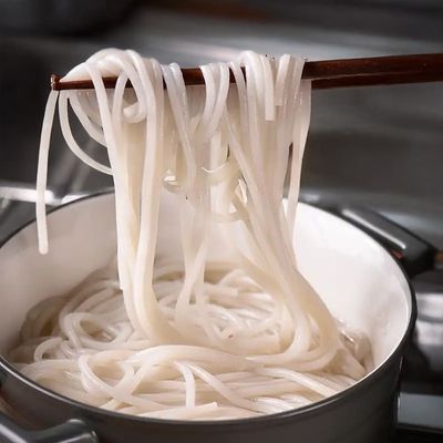 雲南過橋米線|キムチとひき肉のさっぱりピリ辛麺:工程3