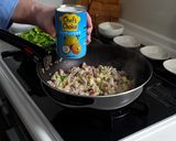タイ風セロリと豚ひき肉のジンジャー炒め丼作り方6写真