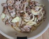 【豚肉と玉ねぎの味噌マヨ炒め】作り方3写真