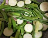 緑の野菜とベーコンのペペロンチーノ作り方6写真