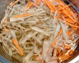 鶏だしで美味☆ささみとごぼうのサラダ作り方5写真